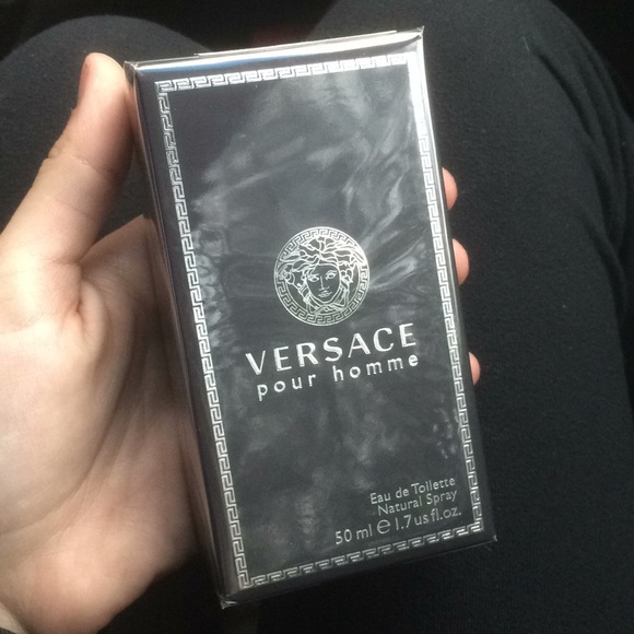 Versace Pour Homme By Versace - Picture 5 of 5